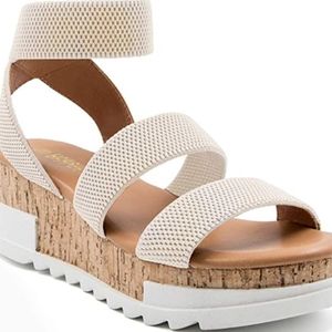 Platform sandal wedges